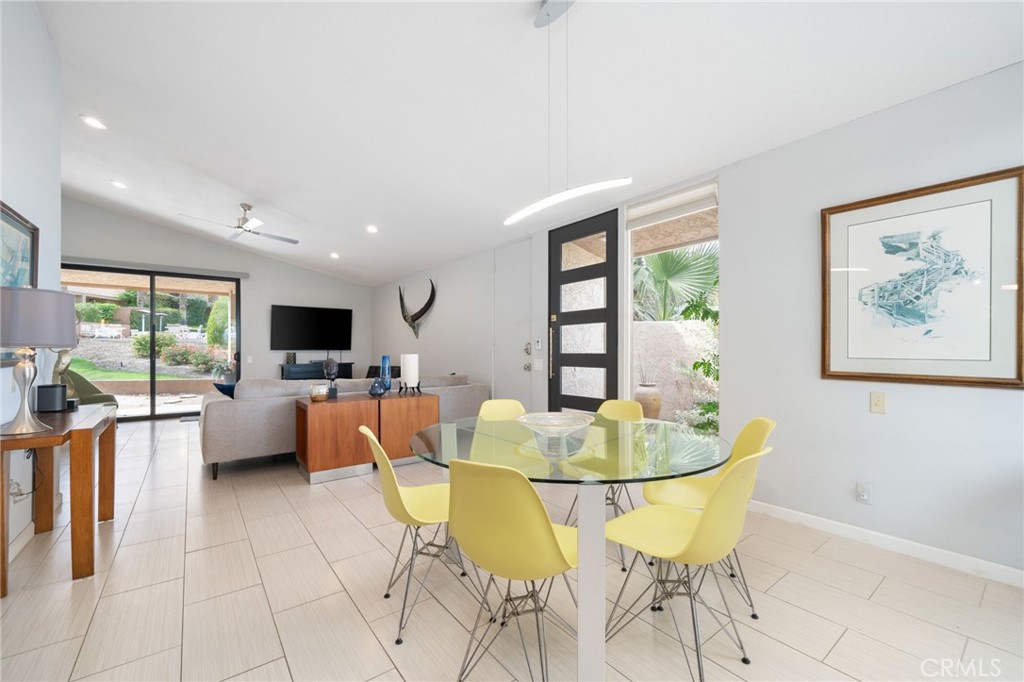 48915 Mariposa Drive