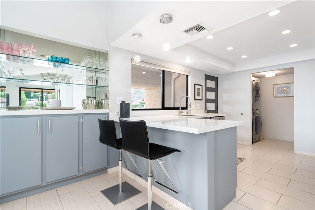 48915 Mariposa Drive