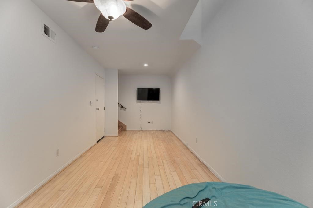 501 Herondo Street Unit: 49