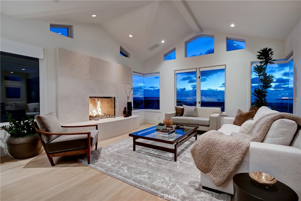 1712 Manhattan Avenue