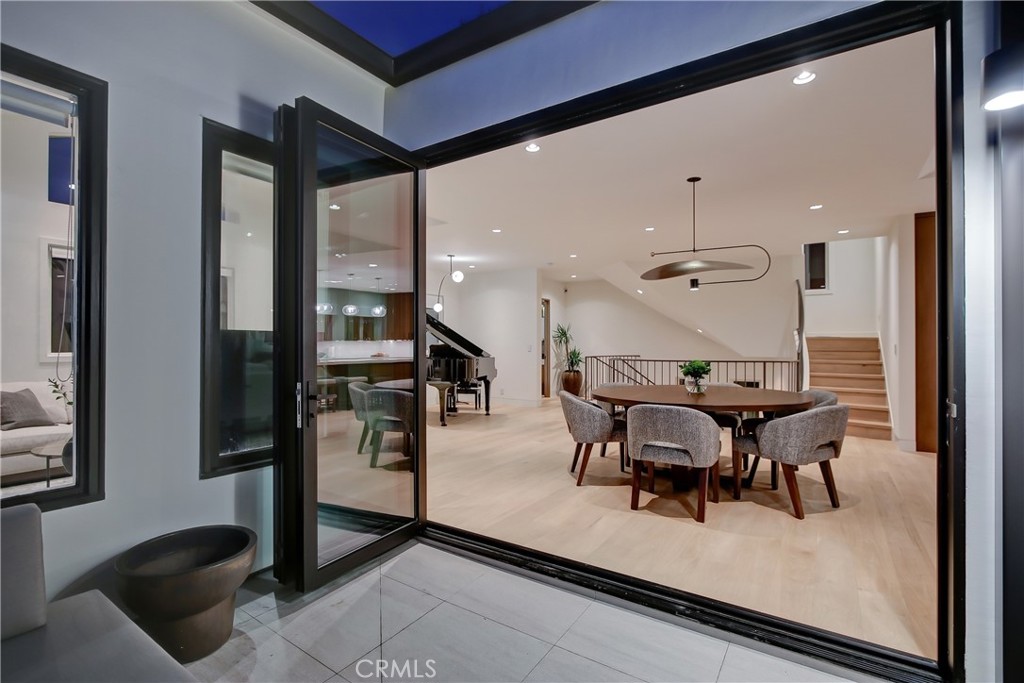 1712 Manhattan Avenue