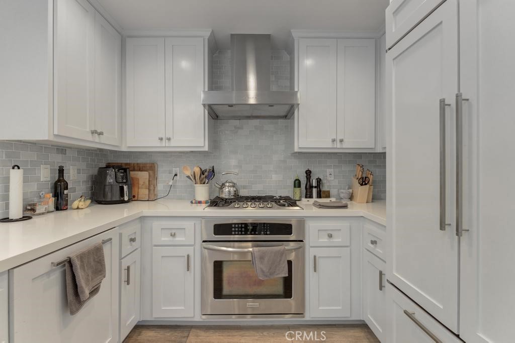 840 Loma Drive Unit: 4