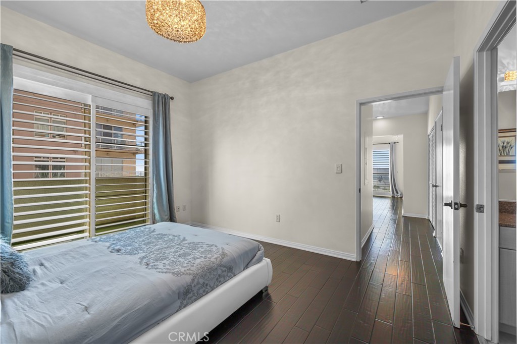 388 E Ocean Boulevard 903