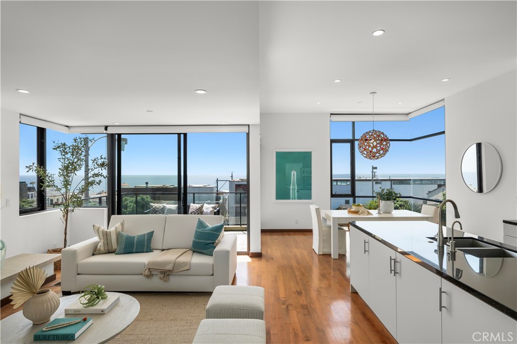 1308 Manhattan Avenue