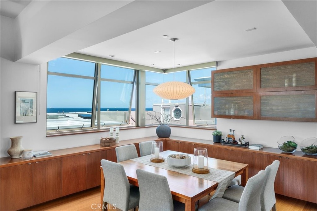 2301 Manhattan Avenue