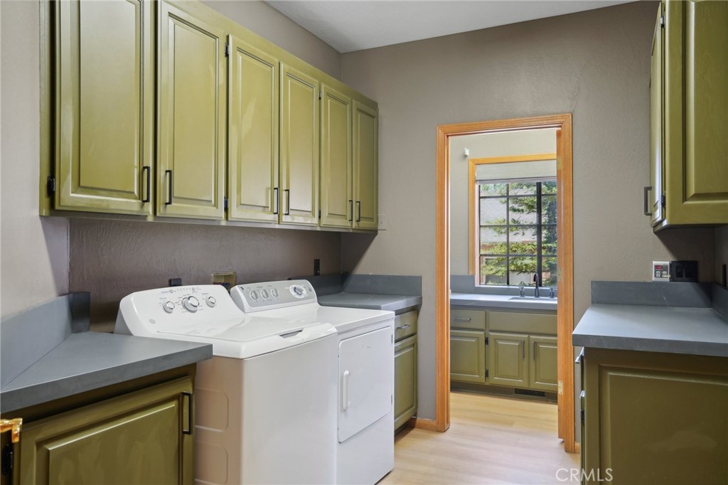 40588 Ironwood Drive