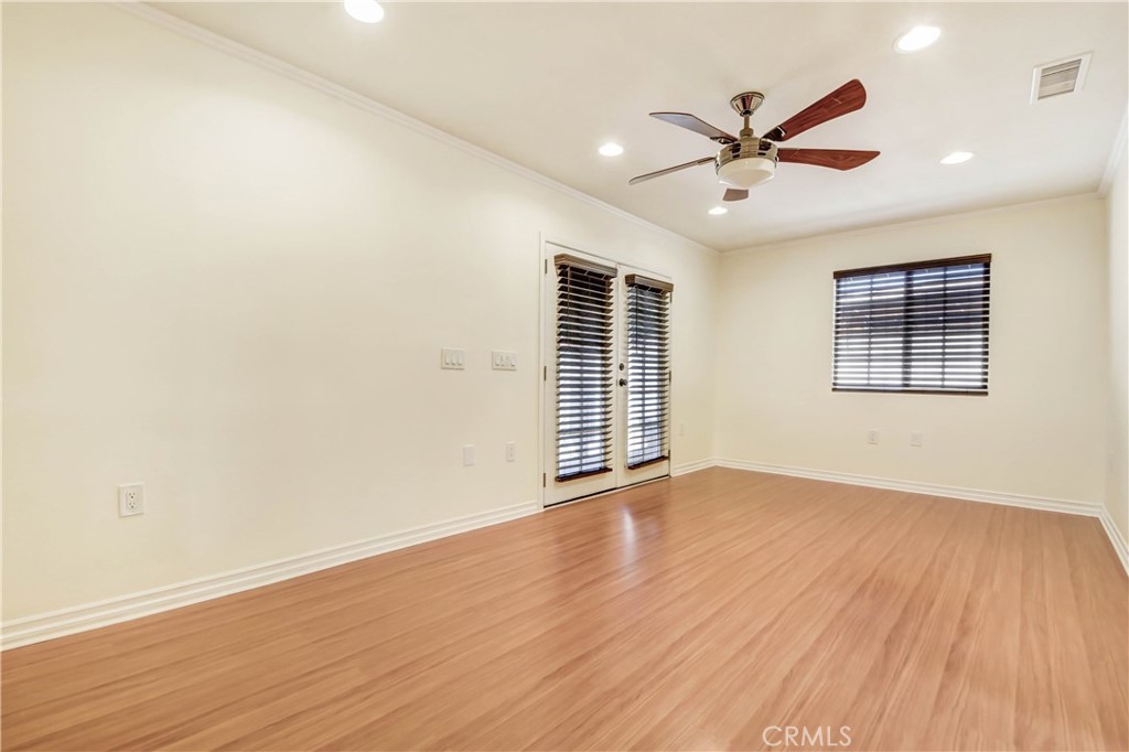 1363 Mckinley Avenue