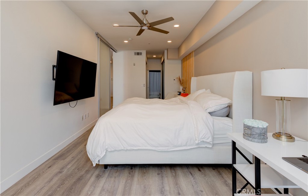 1234 Wilshire Boulevard 514