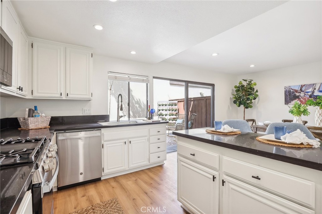 1609 Stonewood Court