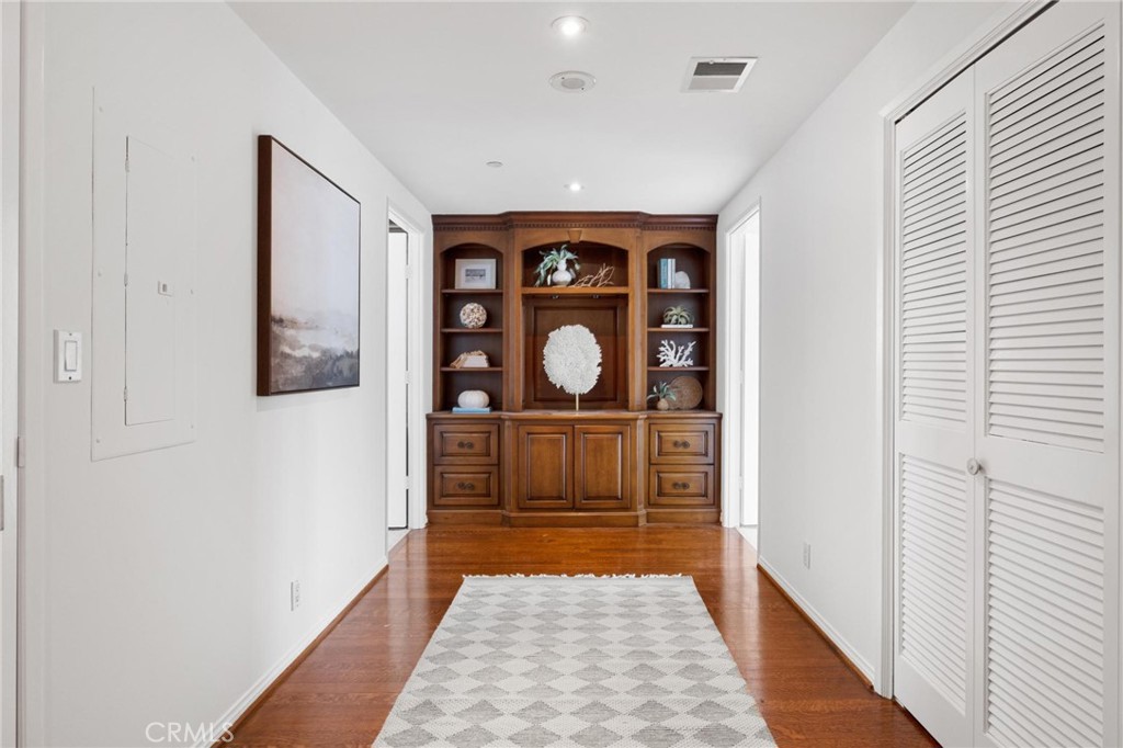 850 E Ocean Boulevard 1508