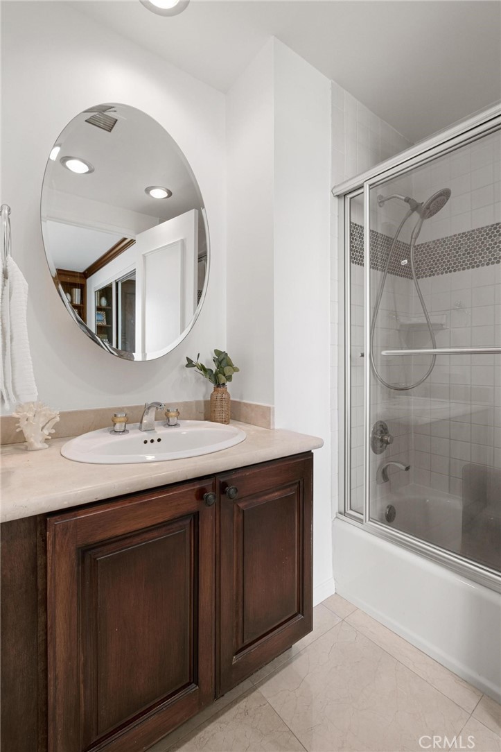 850 E Ocean Boulevard 1508