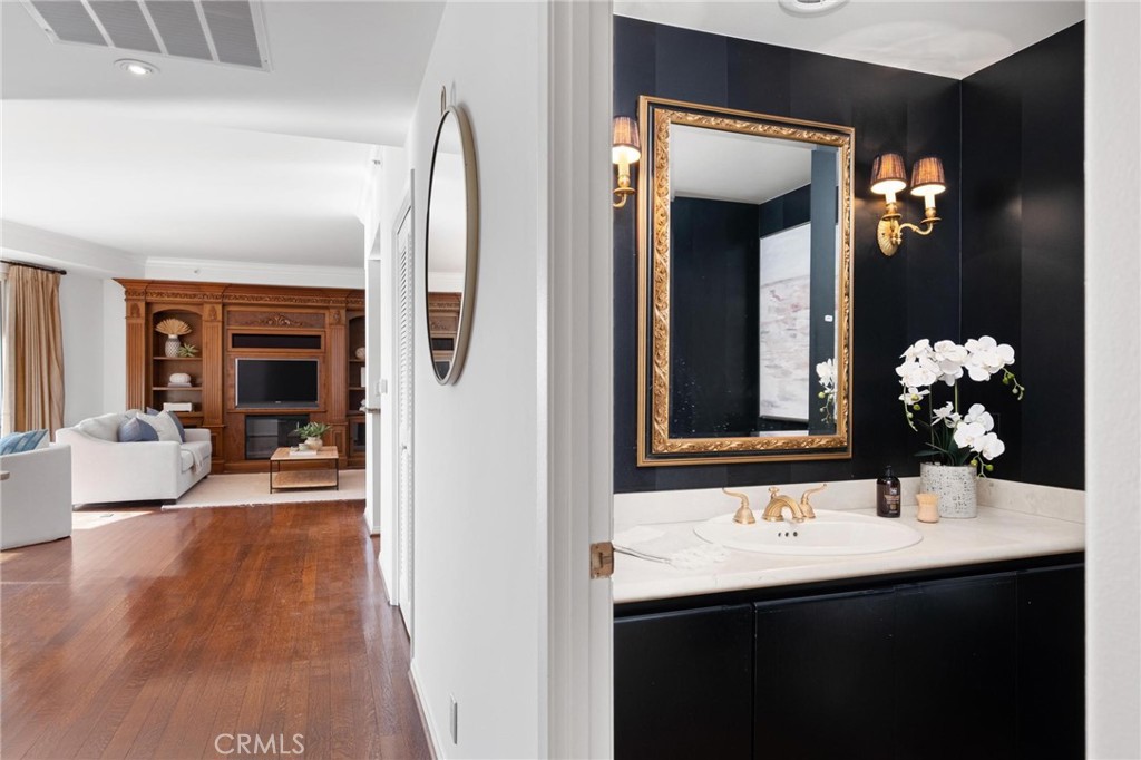 850 E Ocean Boulevard 1508