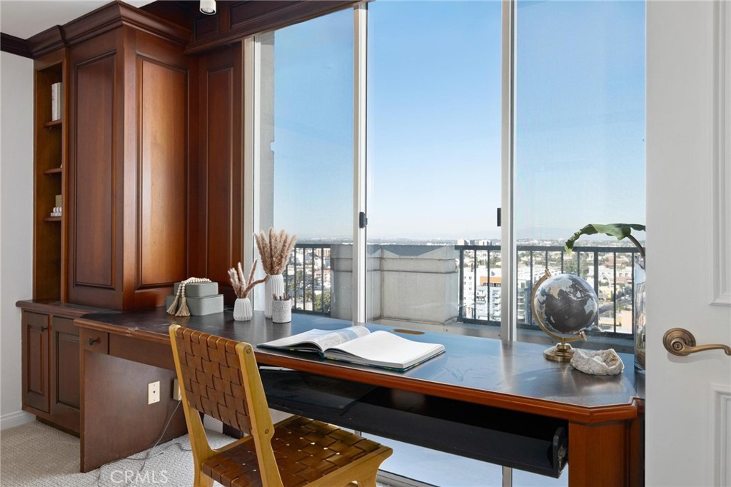 850 E Ocean Boulevard 1508