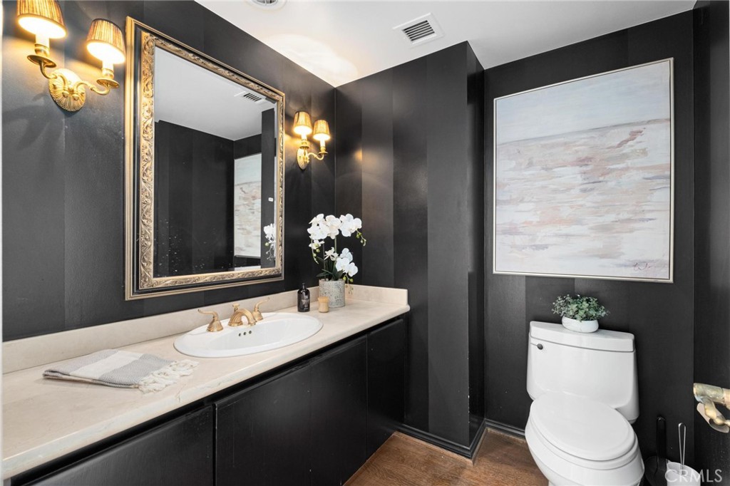 850 E Ocean Boulevard 1508