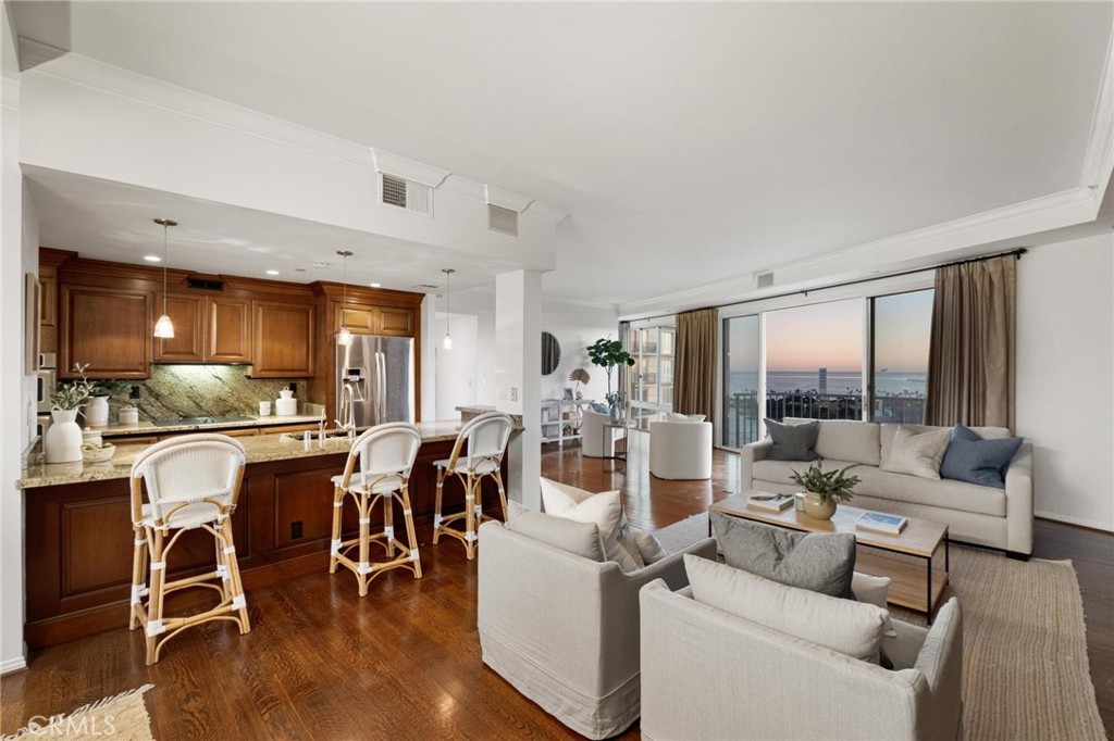 850 E Ocean Boulevard 1508