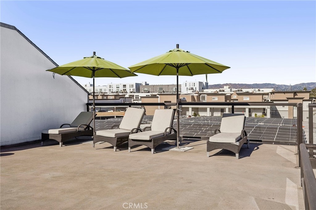 4115 Glencoe Avenue 308