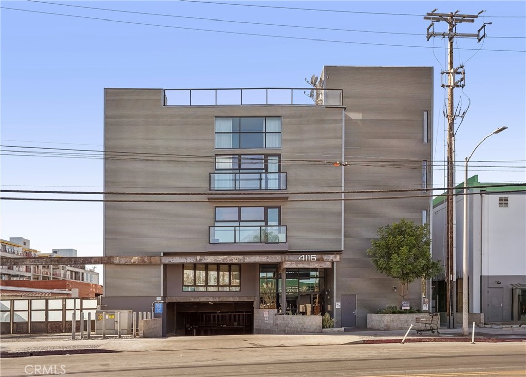 4115 Glencoe Avenue 308