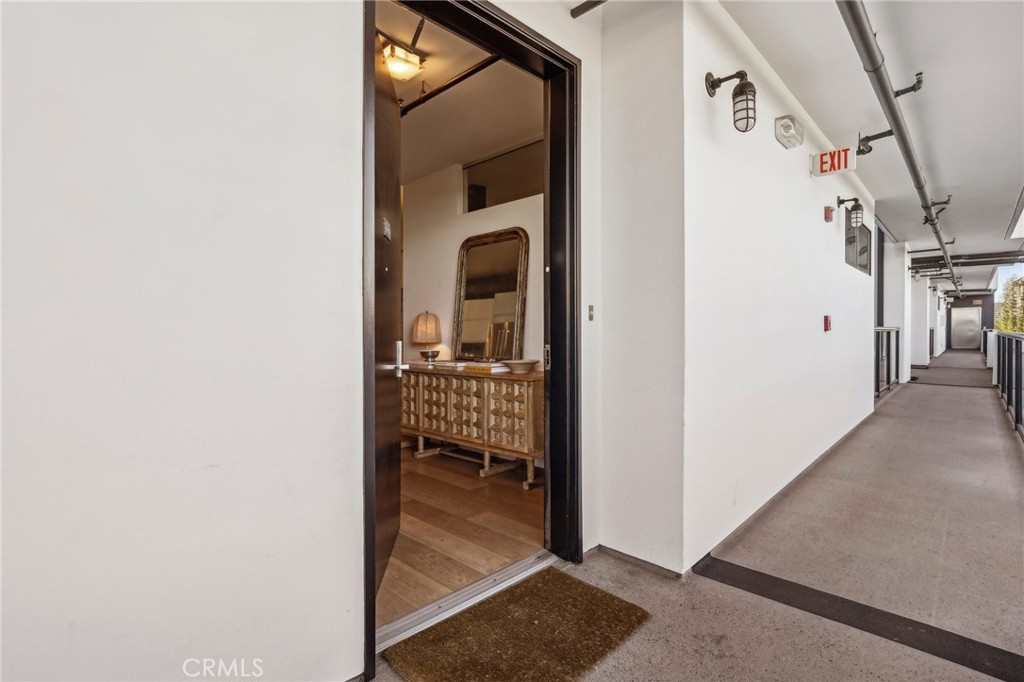 4115 Glencoe Avenue 308