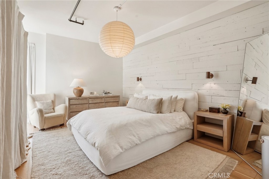 4115 Glencoe Avenue 308