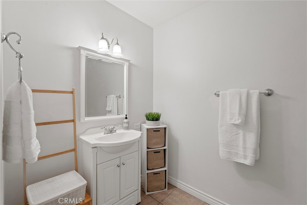 1349 Shadow Lane 217 (H)