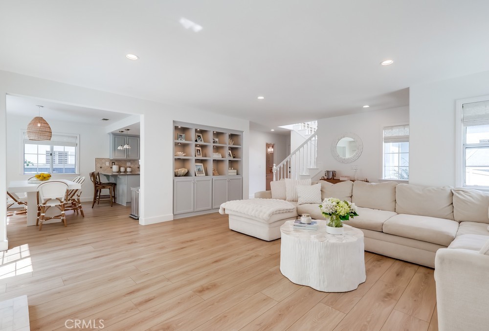 1912 Pullman Lane B