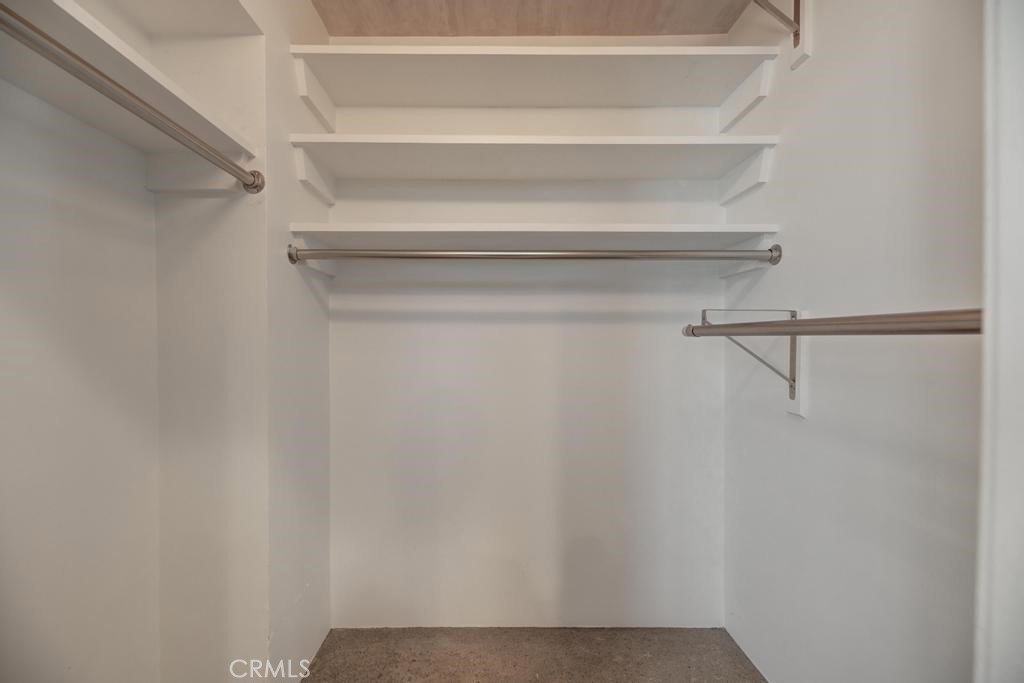 501 Herondo Street 49