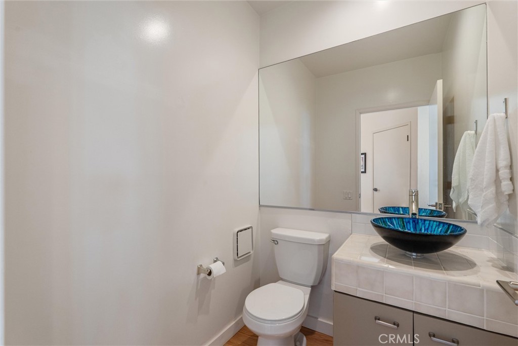 7335 Vista Del Mar Lane