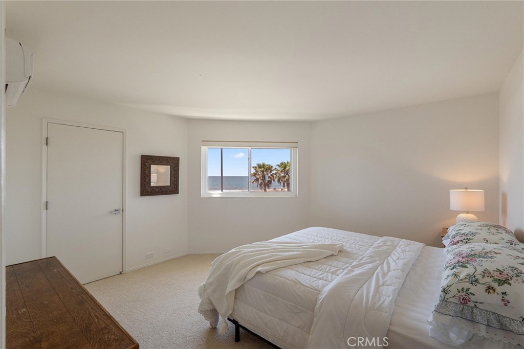 7335 Vista Del Mar Lane
