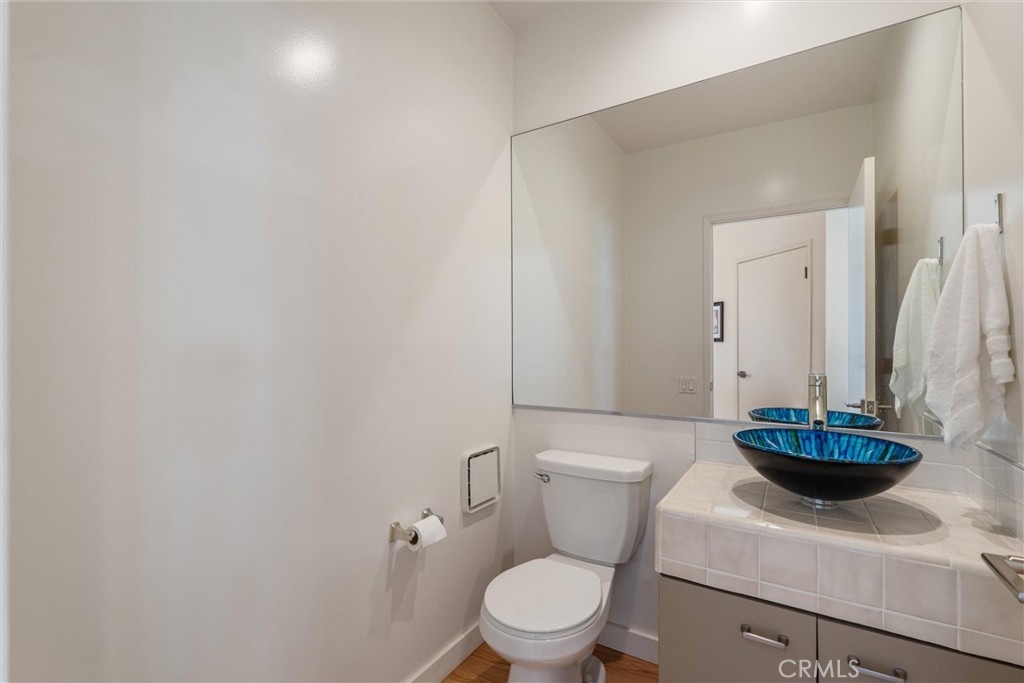 7335 Vista Del Mar Lane