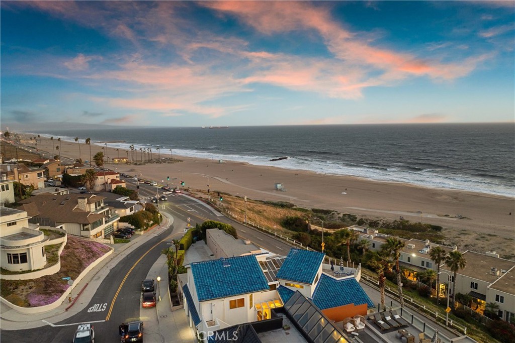 7335 Vista Del Mar Lane