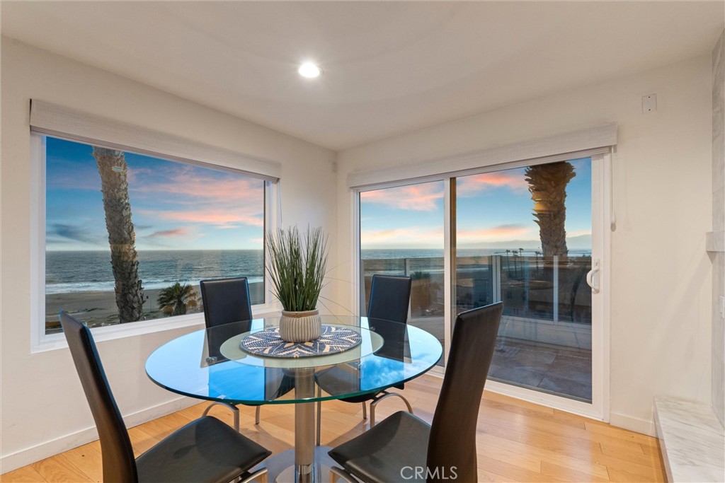 7335 Vista Del Mar Lane