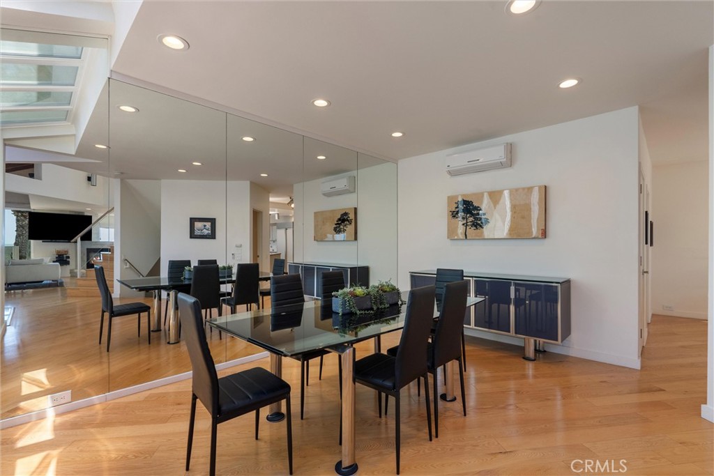 7335 Vista Del Mar Lane