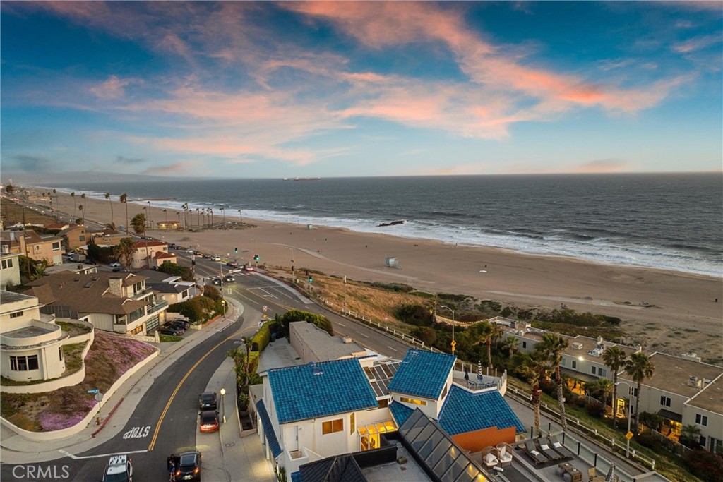 7335 Vista Del Mar Lane