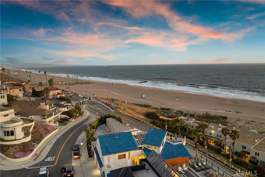 7335 Vista Del Mar Lane