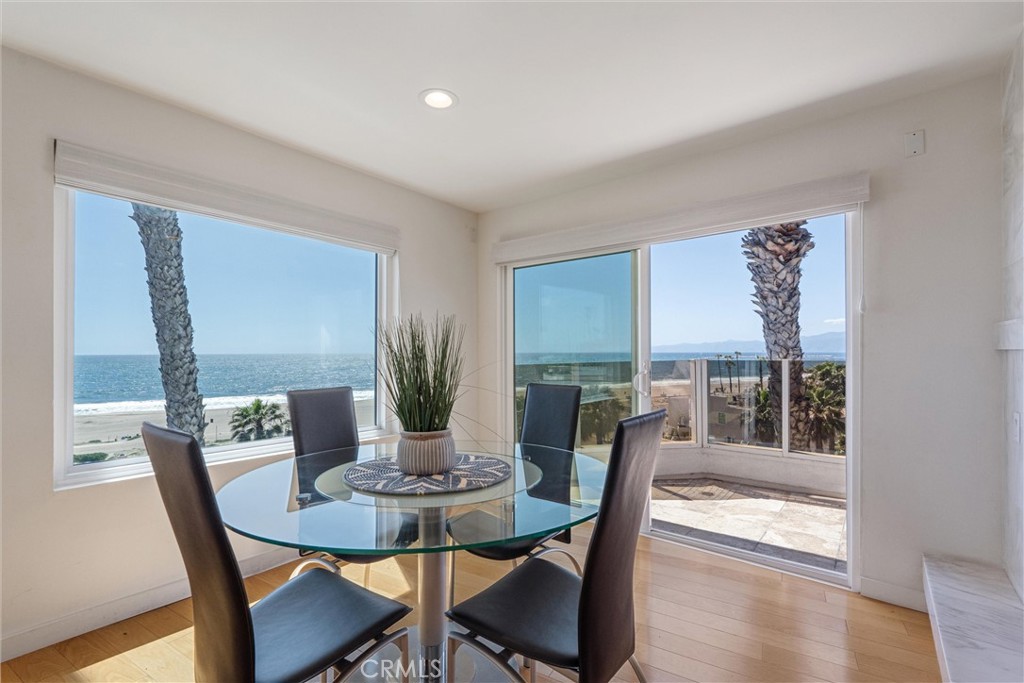 7335 Vista Del Mar Lane