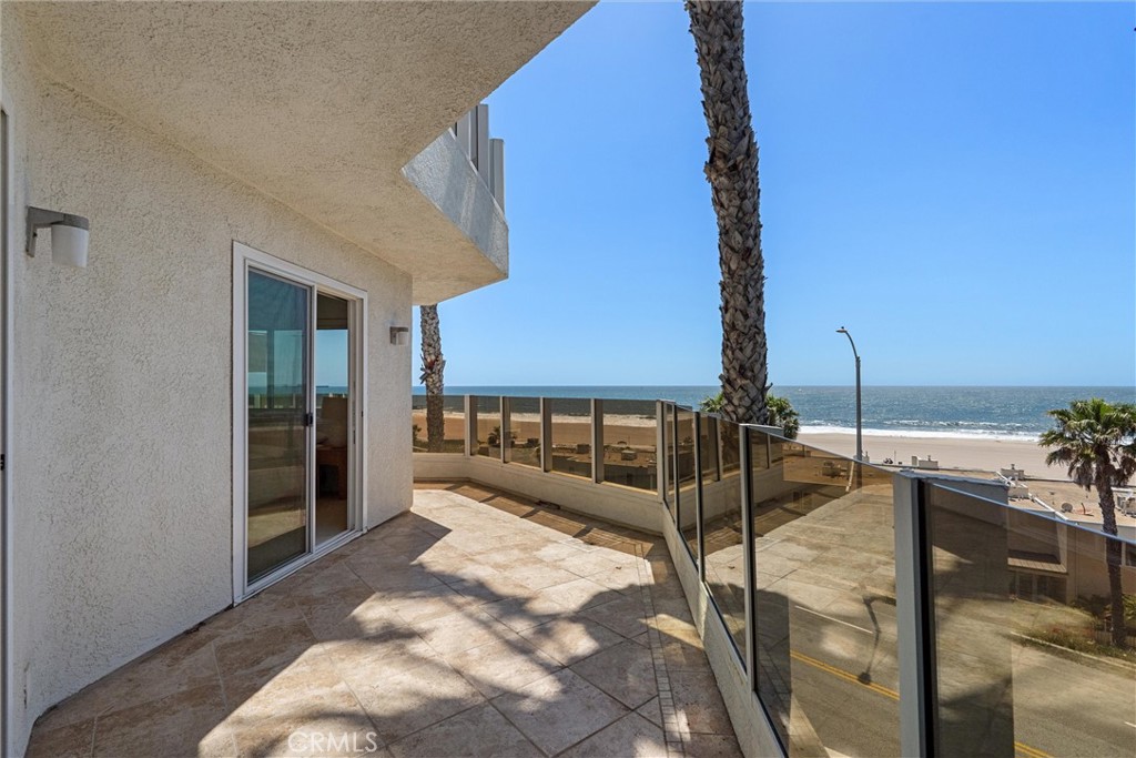 7335 Vista Del Mar Lane