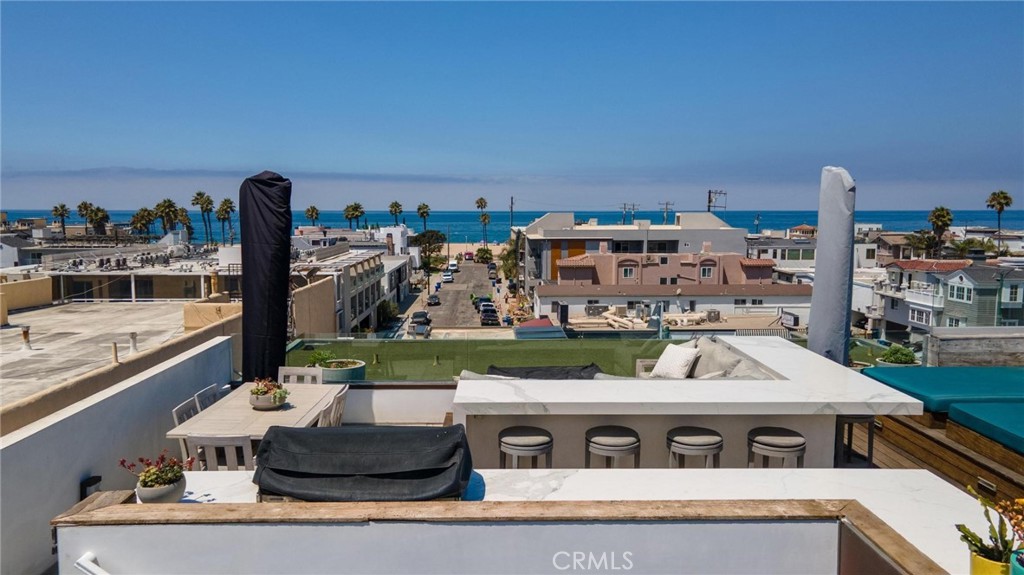 1501 Palm Drive