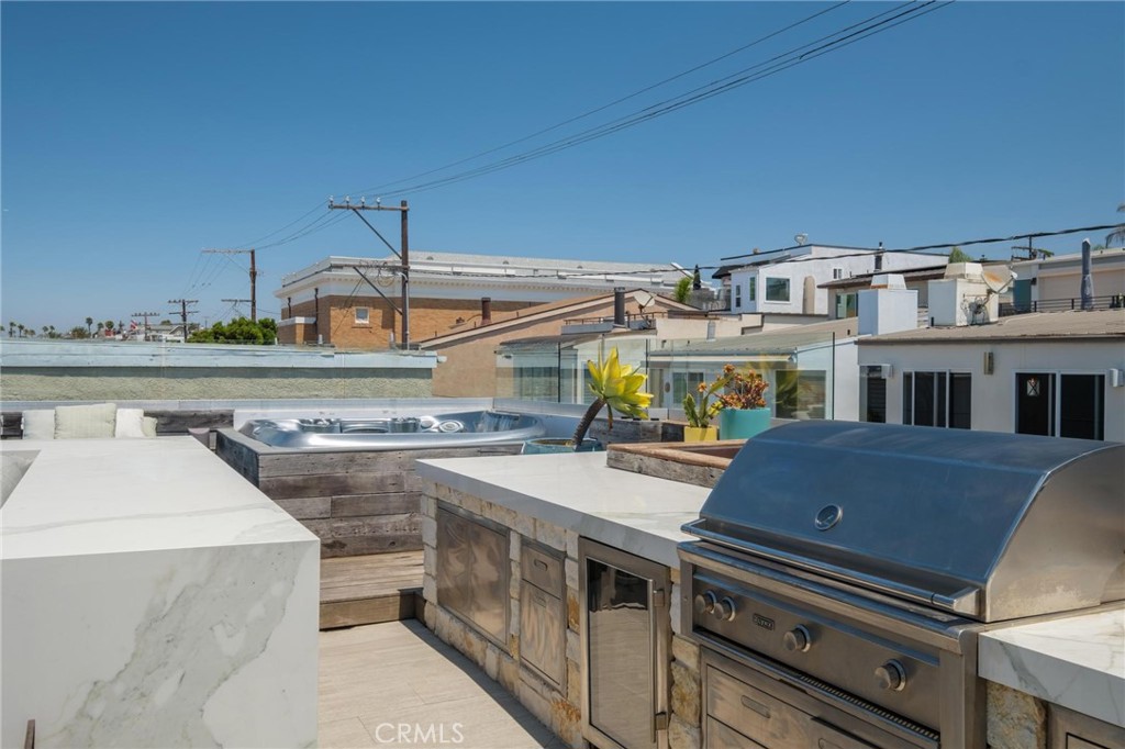 1501 Palm Drive