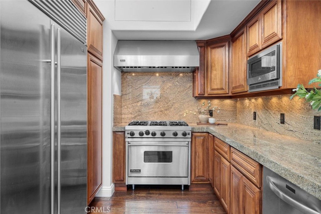 424 3rd Street