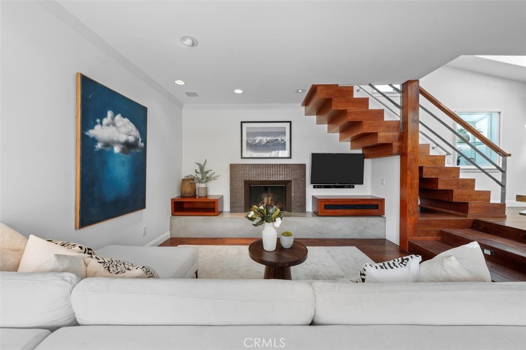 424 3rd Street