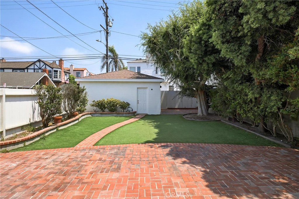 2920 Alma Avenue