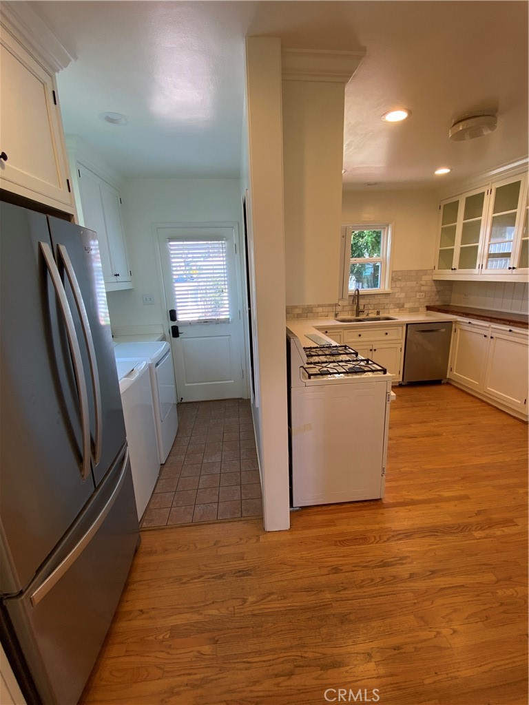2920 Alma Avenue