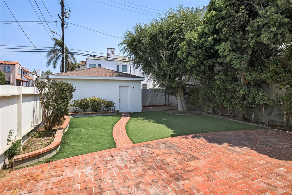 2920 Alma Avenue