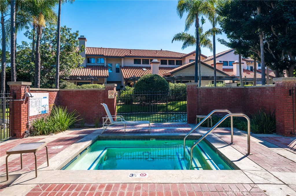 23 Santa Rosa Court
