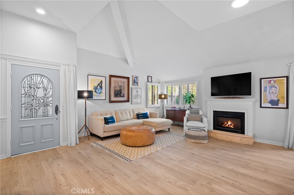 23 Santa Rosa Court