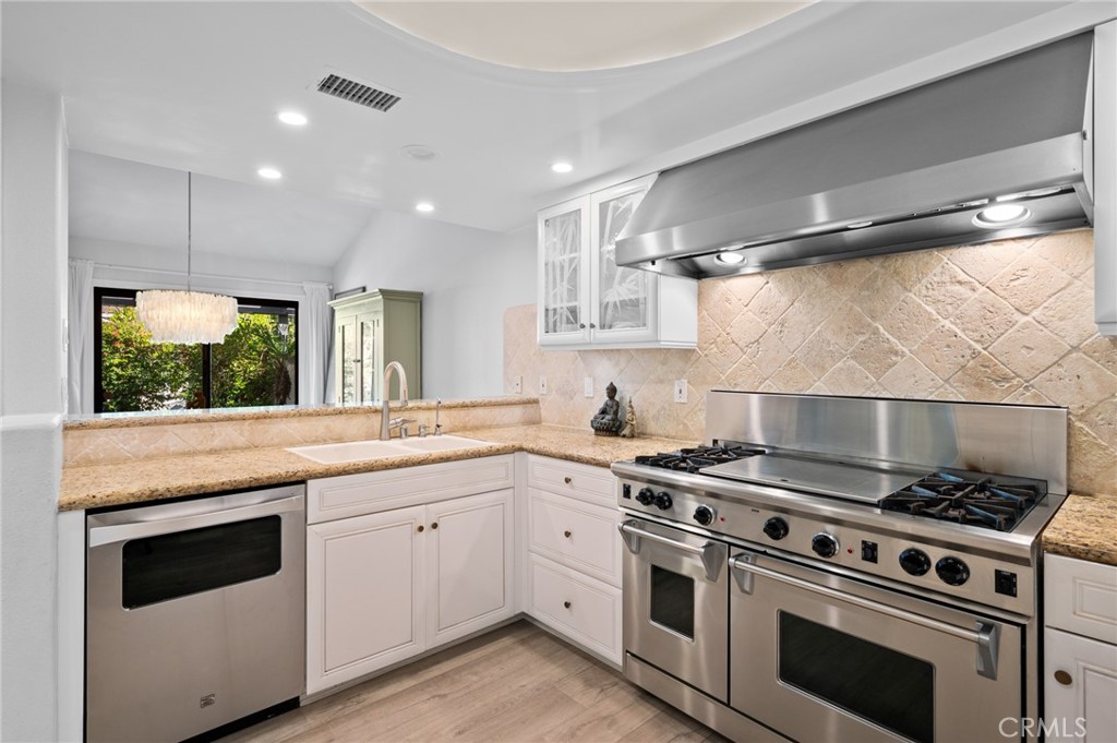 23 Santa Rosa Court