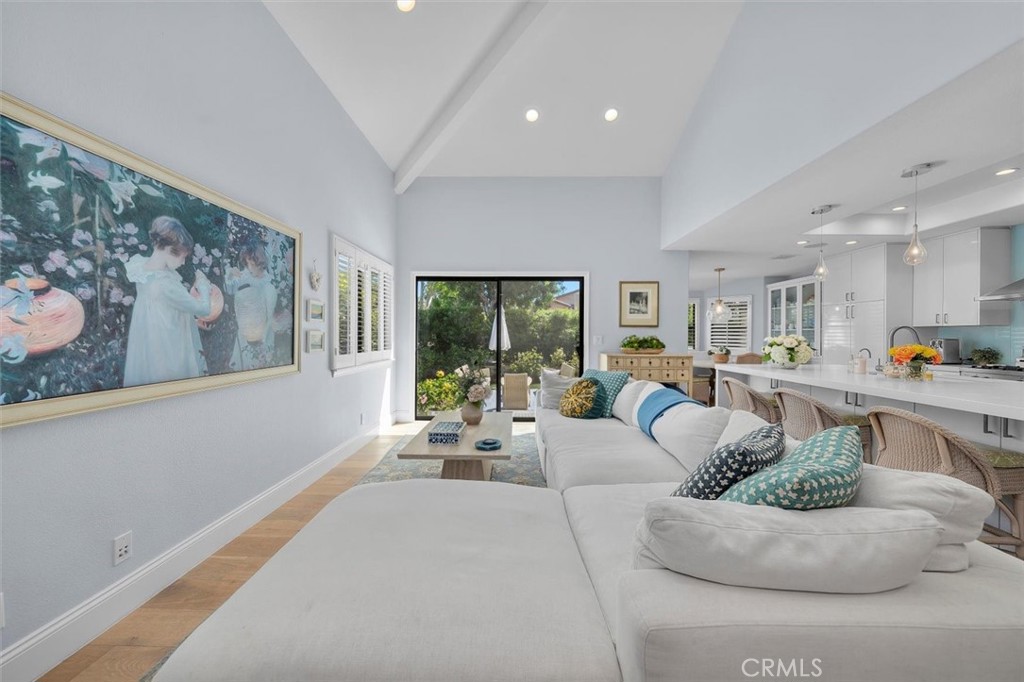1 Coronado Court