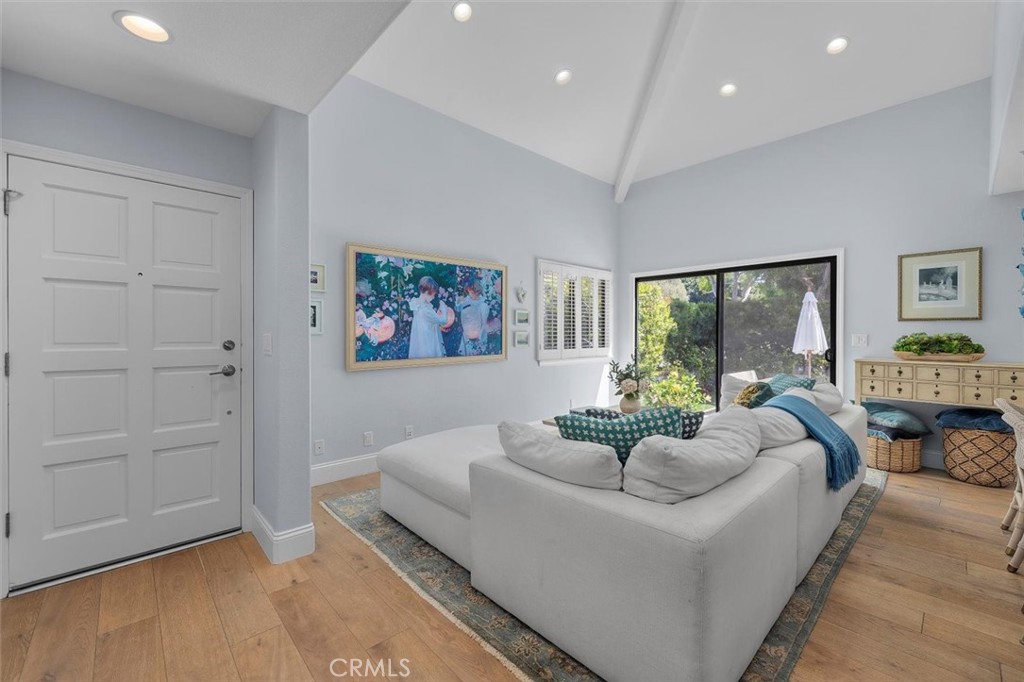 1 Coronado Court
