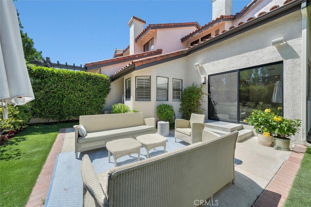 1 Coronado Court