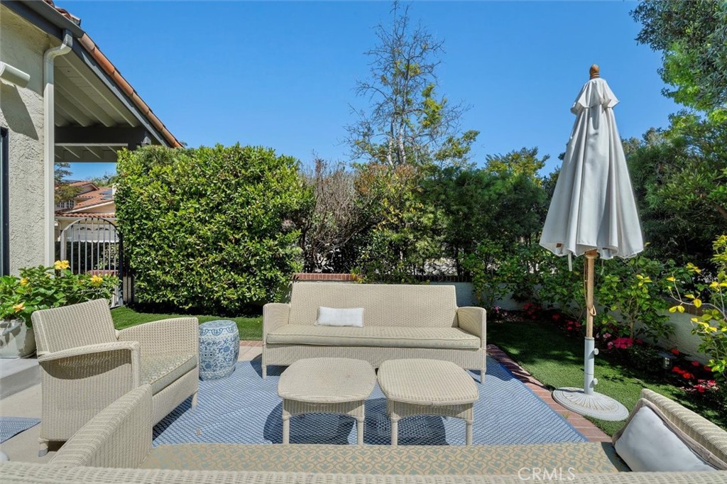1 Coronado Court